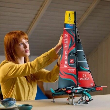 Set di Costruzioni Lego 42174 Yacht Emirates Team New Zealand AC75 Multicolore