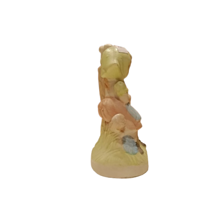 Figura di Porcellana Bimba con Scoiattolo