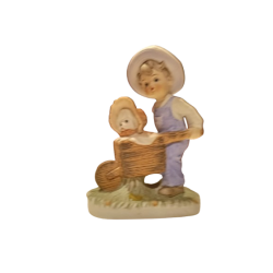 Figura di Porcellana Biscuit Bimbo Contadino Con Carriola