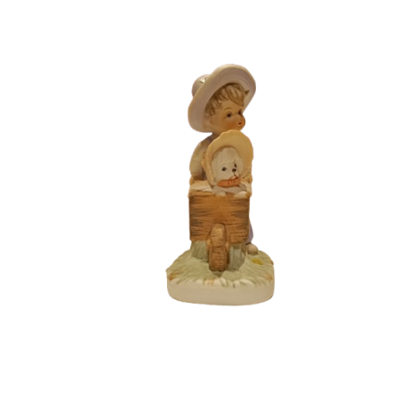 Figura di Porcellana Biscuit Bimbo Contadino Con Carriola