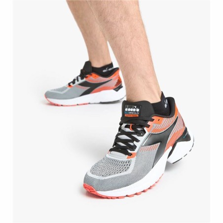 Scarpe da Running per Adulti Diadora Mythos Blushield Vigore Uomo Grigio chiaro