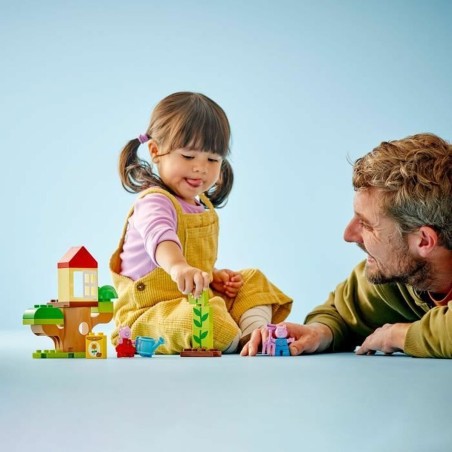 Set di Costruzioni Lego Peppa Pig's Garden and Treehouse Multicolore