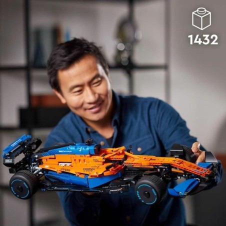 Set di Costruzioni   Lego Technic The McLaren Formula 1 2022          