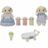 Accessori per Casa delle Bambole Sylvanian Families 5735 Flora Rabbit family