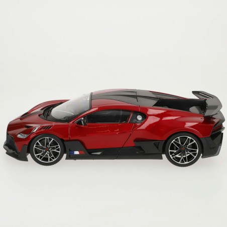 Macchina Bburago GT Bugatti Divo 1:18
