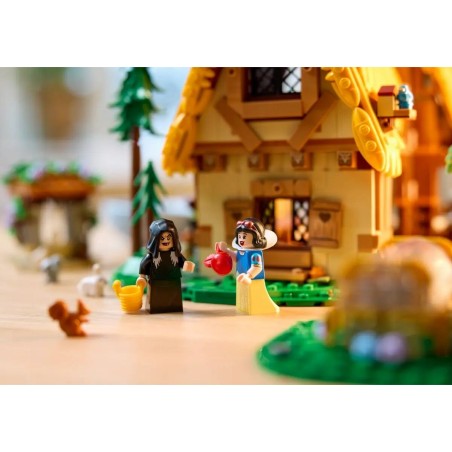 Set di Costruzioni Lego Casita de Blancanieves y los siete enanitos 2228 Pezzi